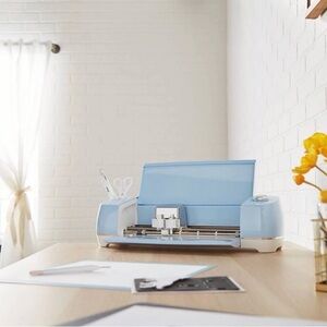 Cricut Explore Air 2 Light Blue Crafting Machine
